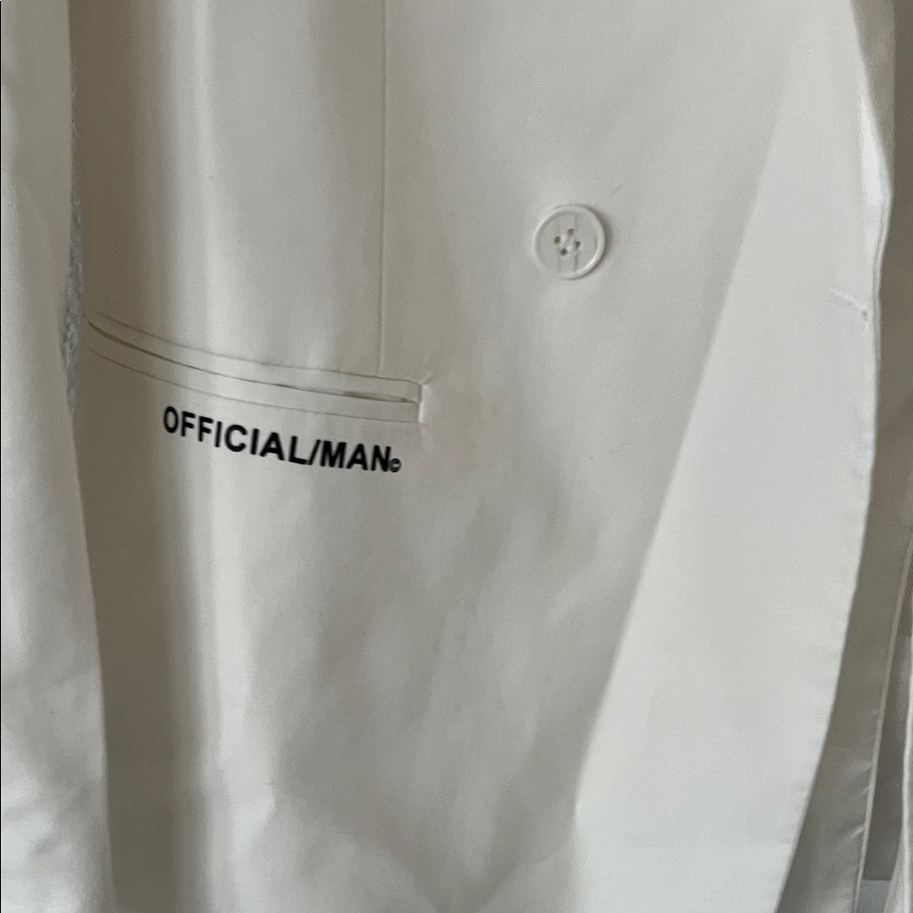 White Blazer - Picture 2 of 6